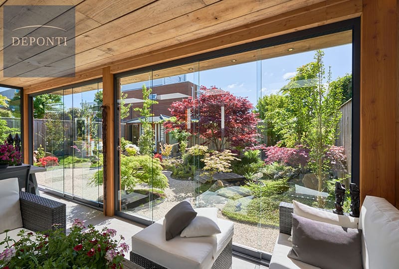 Glazen schuifwanden veranda