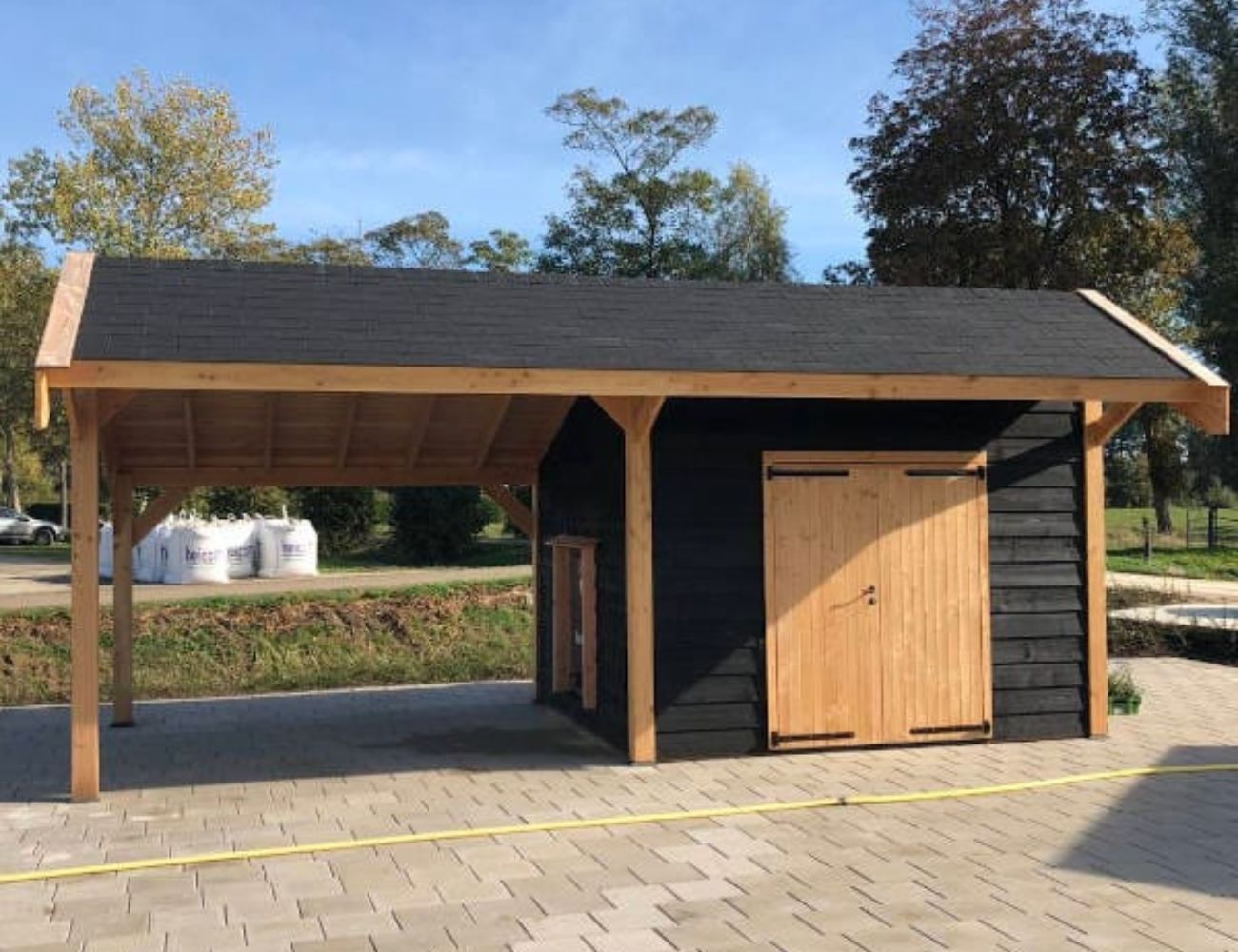 carport-van-douglas-hout