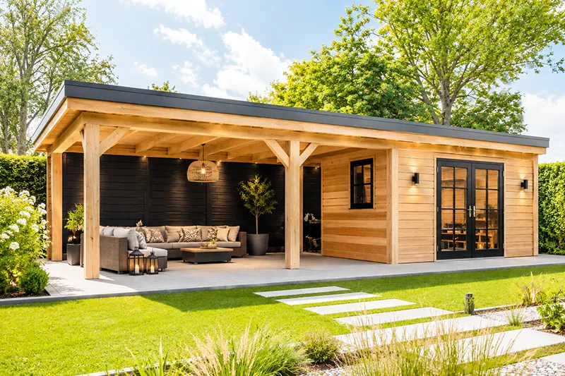 tuinhuis-met-overkapping